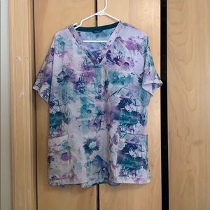 2x carhartt scrub top